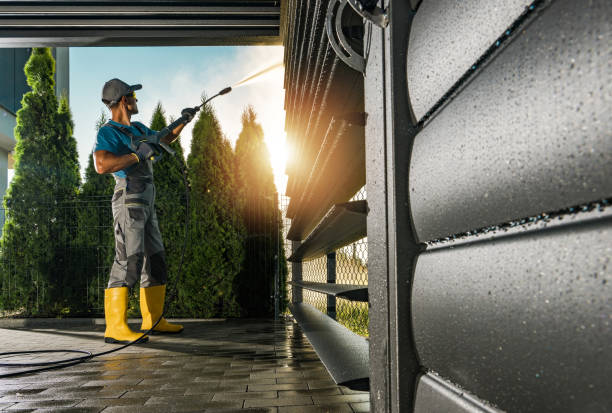 Best Sidewalk Pressure Washing  in Grosse Pointe, MI