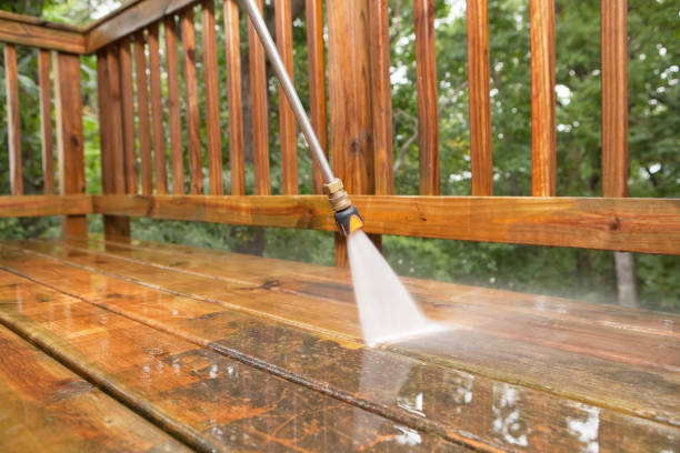 Why Choose Our Certified Pressure Washing Experts for Your Project Needs in Grosse Pointe, MI?